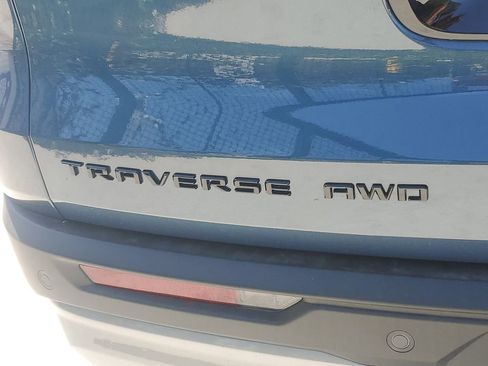 New 2026 Chevrolet Traverse Z71 w/ Enhanced Driving Package image 7