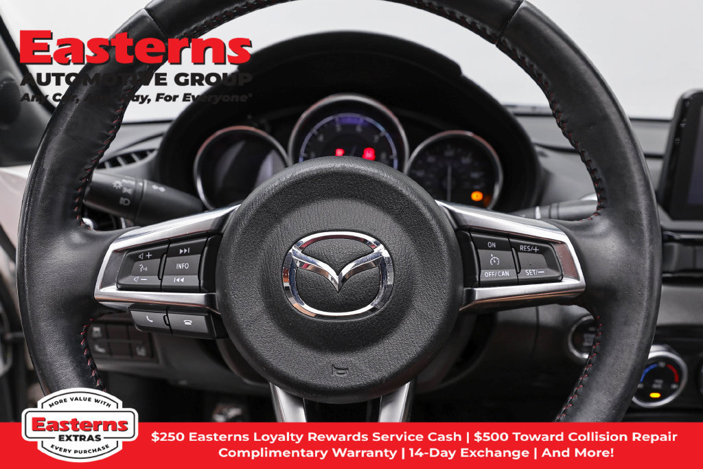 Used 2018 MAZDA MX-5 Miata Grand Touring RWD image 11
