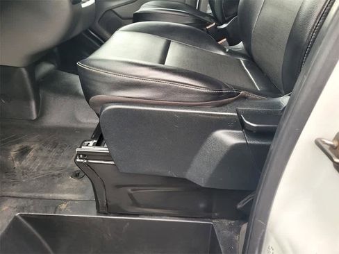 Used 2023 Ford Transit 250 Medium Roof image 16