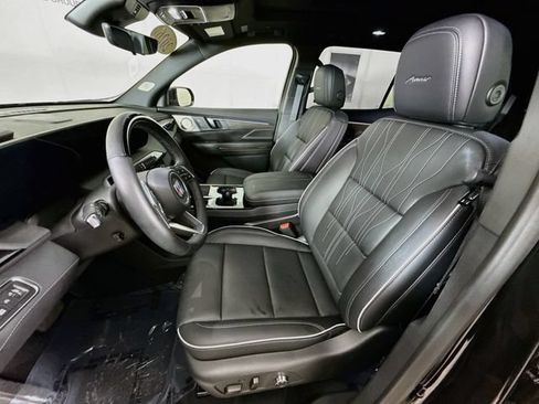 Used 2026 Buick Enclave Avenir w/ Super Cruise Package AWD/4WD image 22