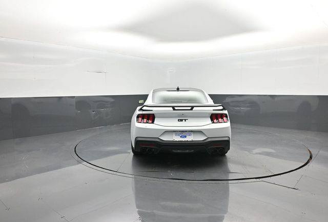 New 2026 Ford Mustang GT w/ GT Performance Package RWD image 6