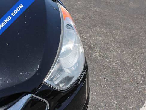 Used 2011 Hyundai Tucson Limited AWD/4WD image 13