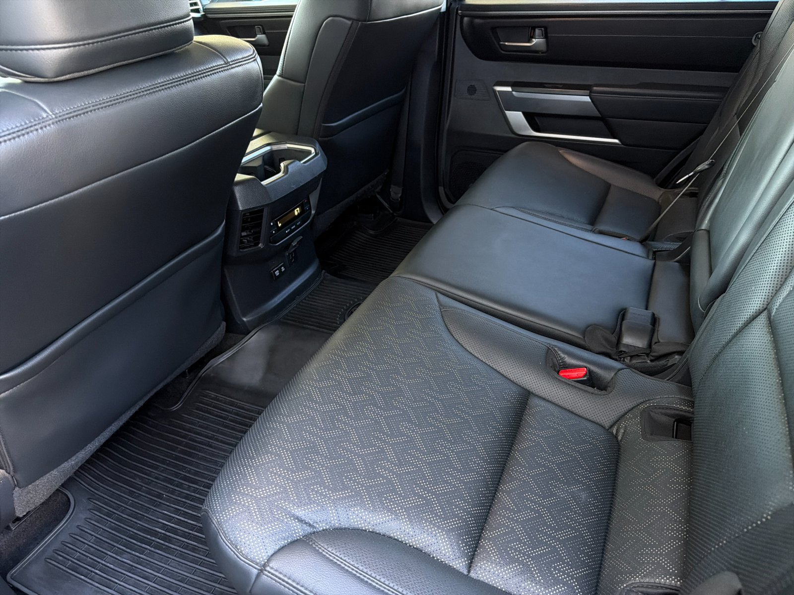 Used 2024 Toyota Sequoia SR5 w/ SR5 Premium Package AWD/4WD image 11