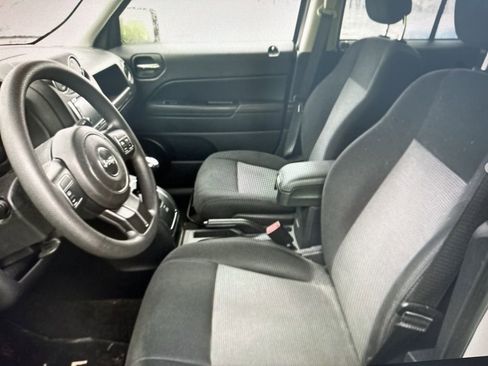 Used 2015 Jeep Patriot Sport w/ Power Value Group image 5