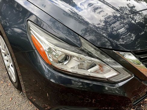 Used 2016 Nissan Altima 2.5 S w/ Power Driver Seat Package FWD image 32