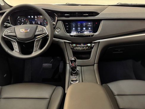 New 2026 Cadillac XT5 Premium Luxury w/ Driver Assist Package image 17