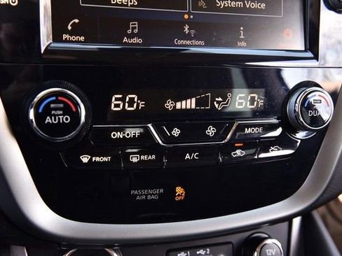 Certified 2024 Nissan Murano SV image 16