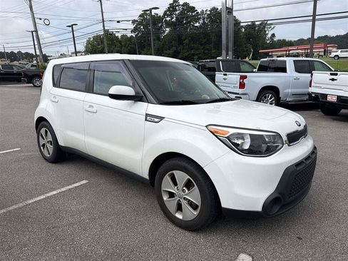 Used 2016 Kia Soul FWD image 7
