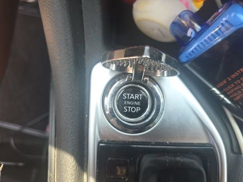 Certified 2022 Nissan Sentra SV FWD image 25