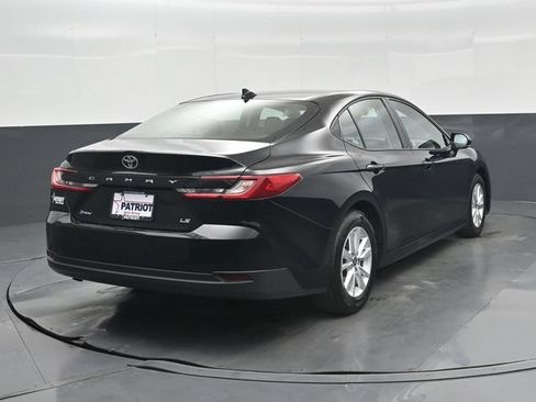 Used 2025 Toyota Camry LE FWD image 2