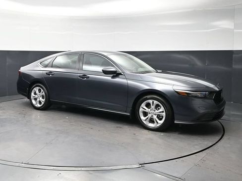 Certified 2026 Honda Accord LX image 3