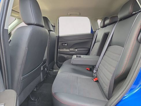 Used 2026 Mitsubishi Outlander Sport ES AWD/4WD image 15