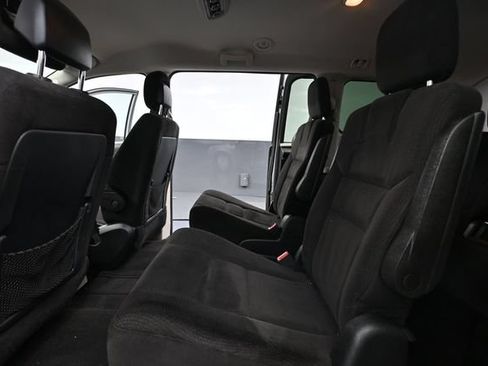 Used 2014 Dodge Grand Caravan SE w/ Quick Order Package 29E SE FWD image 33