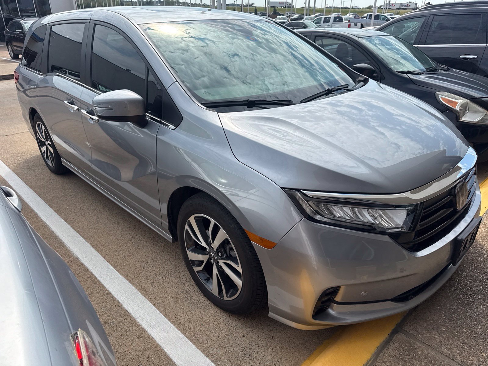 Used 2023 Honda Odyssey Touring image 12