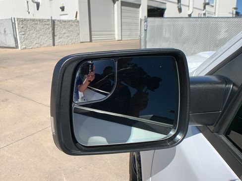 Used 2021 RAM 1500 Big Horn image 12