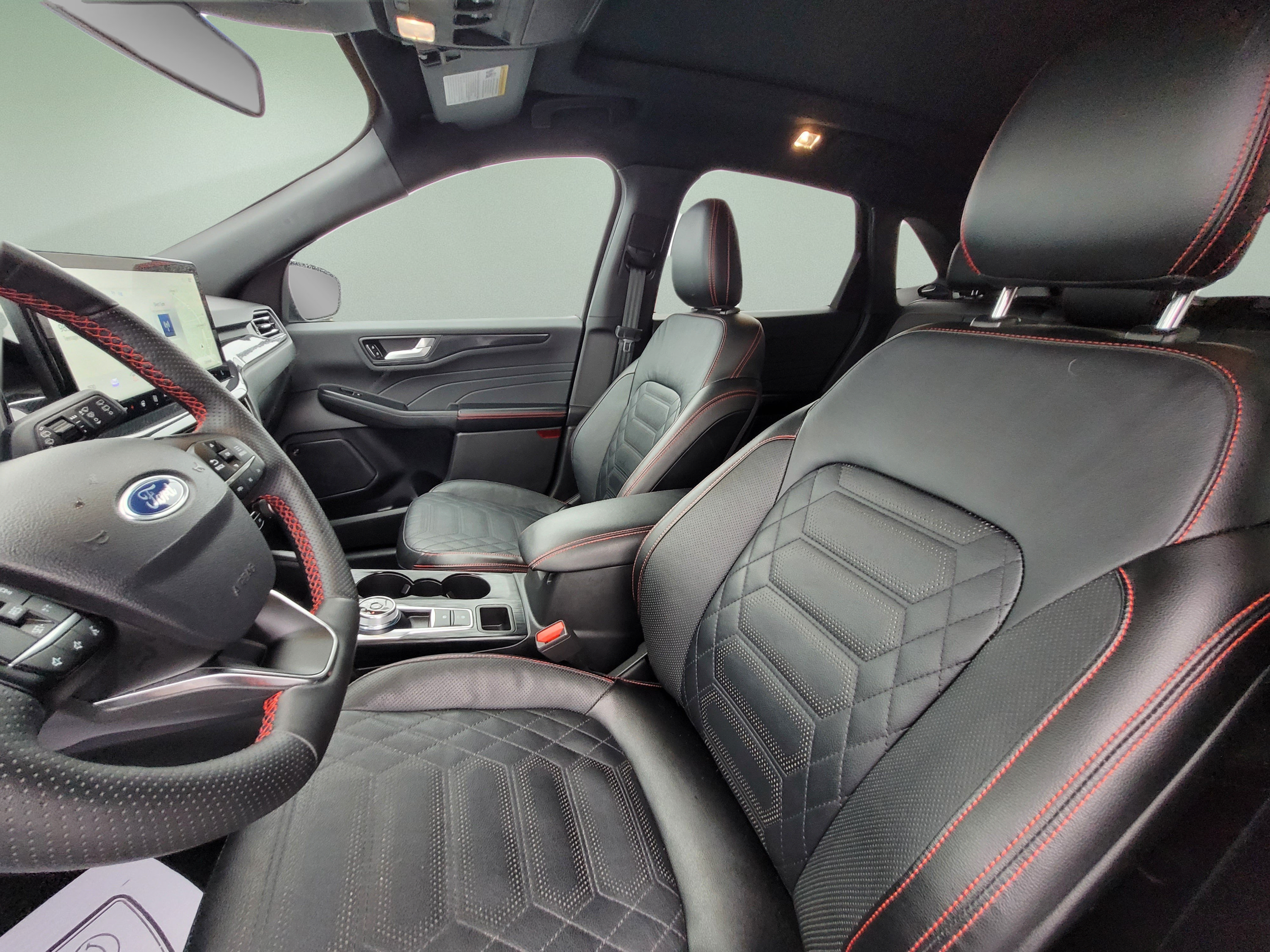 Certified 2023 Ford Escape ST-Line Elite w/ Premium Technology Package AWD/4WD image 27