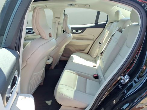 Used 2020 Volvo S60 T5 Momentum w/ Protection Package Premier FWD image 16
