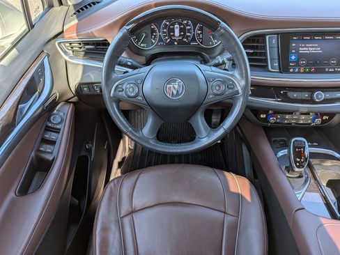 Used 2020 Buick Enclave Avenir w/ Avenir Technology Package image 15