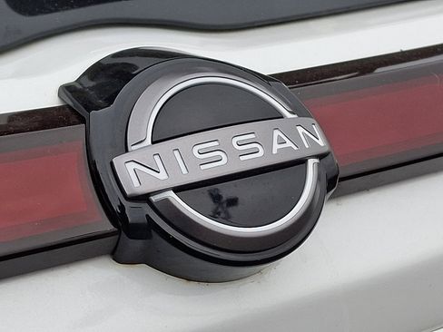 Certified 2022 Nissan Kicks SR image 29