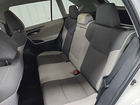 Used 2023 Toyota RAV4 XLE w/ XLE Grade Weather Package AWD/4WD image 31