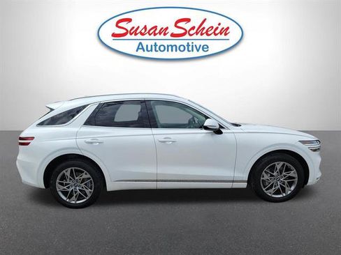 Used 2025 Genesis GV70 2.5T AWD/4WD image 22