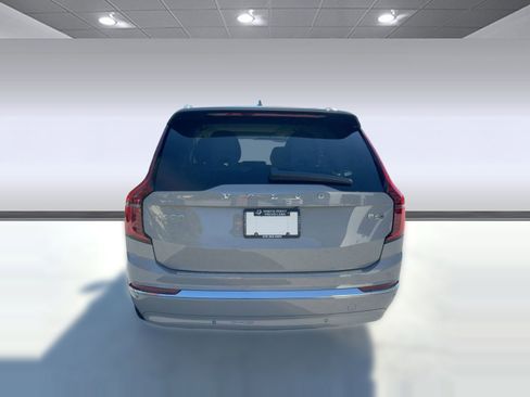 New 2026 Volvo XC90 B6 Ultra image 10