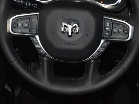 New 2026 RAM 1500 4x4 Crew Cab image 25