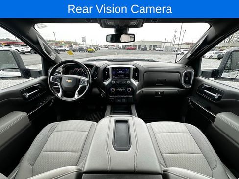 Used 2021 Chevrolet Silverado 2500 LT w/ Convenience Package image 9