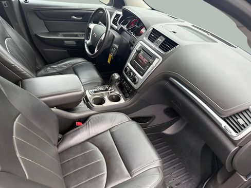 Used 2015 GMC Acadia SLT w/ Technology Package AWD/4WD image 10