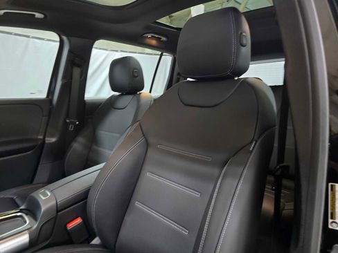 New 2026 Mercedes-Benz GLB 35 AMG 4MATIC image 24