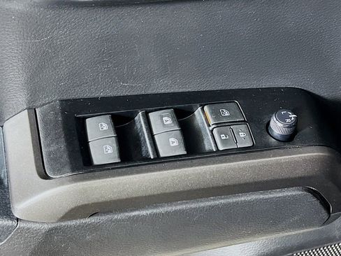 Certified 2023 Toyota Tacoma TRD Sport AWD/4WD image 17