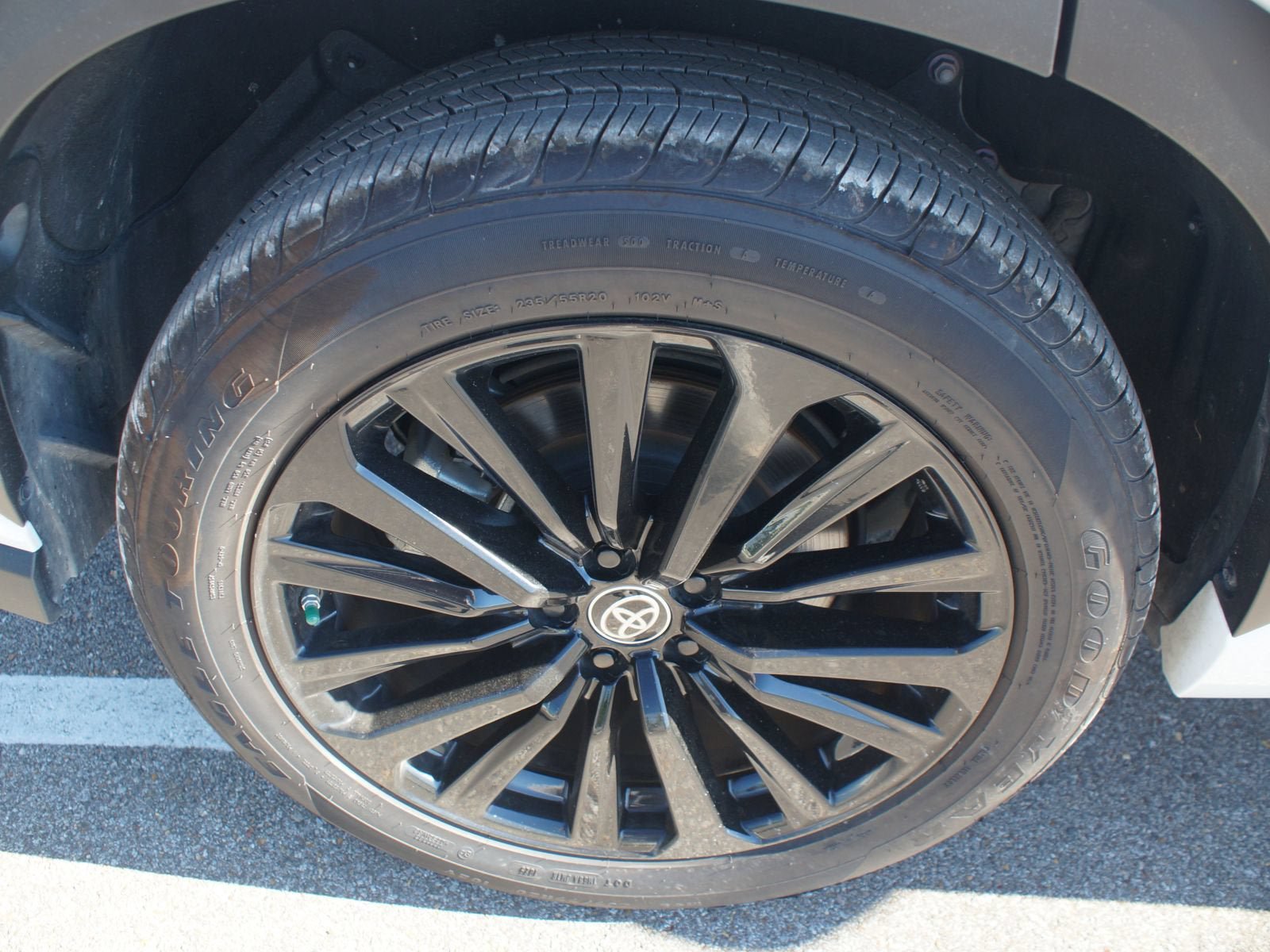 Used 2023 Toyota Highlander XSE FWD image 27