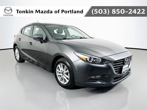 Used 2018 MAZDA MAZDA3 Sport image 1