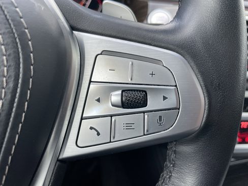 Used 2022 BMW 750i xDrive 750i xDrive image 22