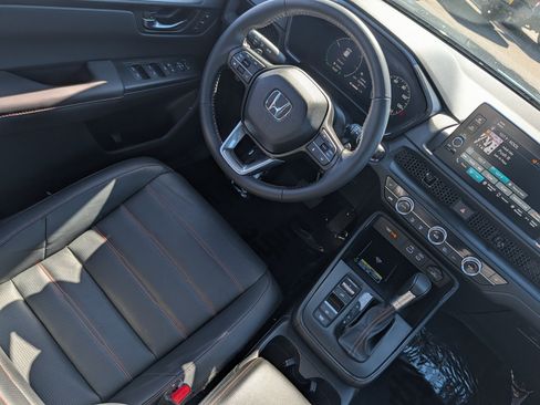 Used 2025 Honda CR-V Sport-L image 9