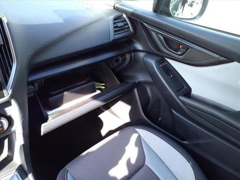 Used 2019 Subaru Crosstrek 2.0i Premium image 21