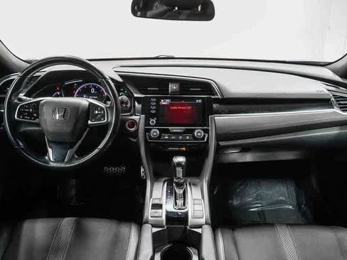 Used 2019 Honda Civic Sport image 12