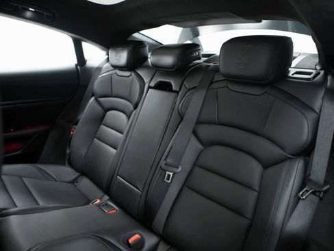 Certified 2024 Porsche Taycan GTS image 31