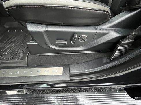 Certified 2021 Ford F350 Platinum image 12