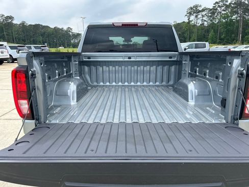New 2026 GMC Sierra 1500 Elevation AWD/4WD image 7