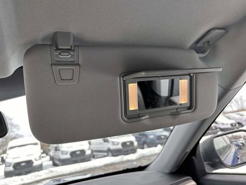 Used 2022 Ford Explorer XLT w/ Equipment Group 202A image 39