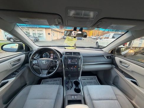 Used 2015 Toyota Camry LE image 20