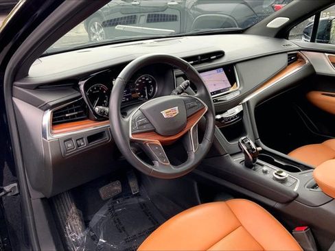 Used 2022 Cadillac XT5 Premium Luxury AWD/4WD image 14