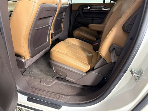 Used 2014 Buick Enclave Leather image 23