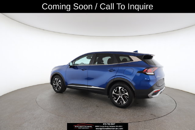 Used 2023 Kia Sportage EX FWD image 9