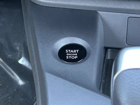 New 2027 Nissan Sentra SV w/ Floor Mat Package FWD image 19