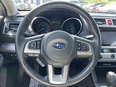 Used 2017 Subaru Legacy 2.5i Premium AWD/4WD image 12