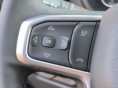 New 2026 RAM 2500 Big Horn AWD/4WD image 30