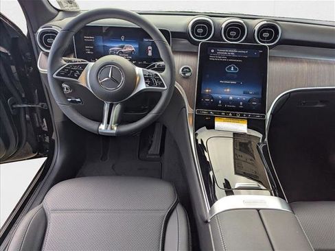 New 2026 Mercedes-Benz GLC 300 4MATIC image 14