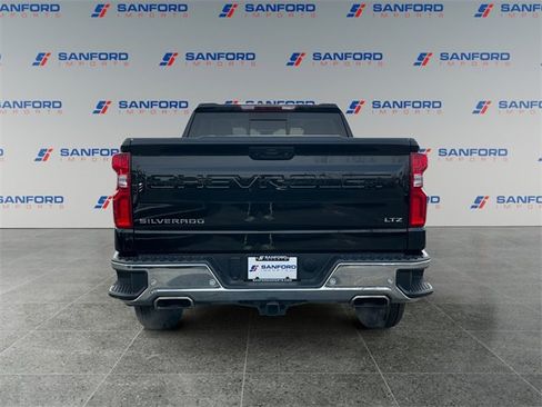 Used 2024 Chevrolet Silverado 1500 LTZ w/ LTZ Premium Package image 4